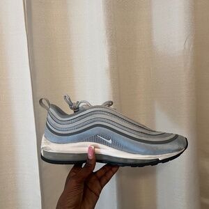 NIKE Air Max 97